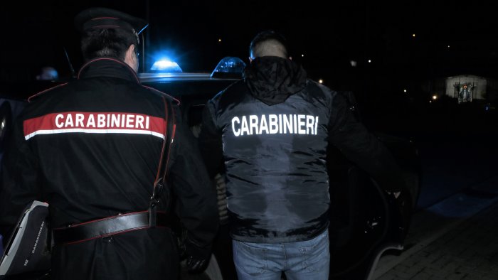 Sequestro di fucili da caccia e cartucce ad un 56enne